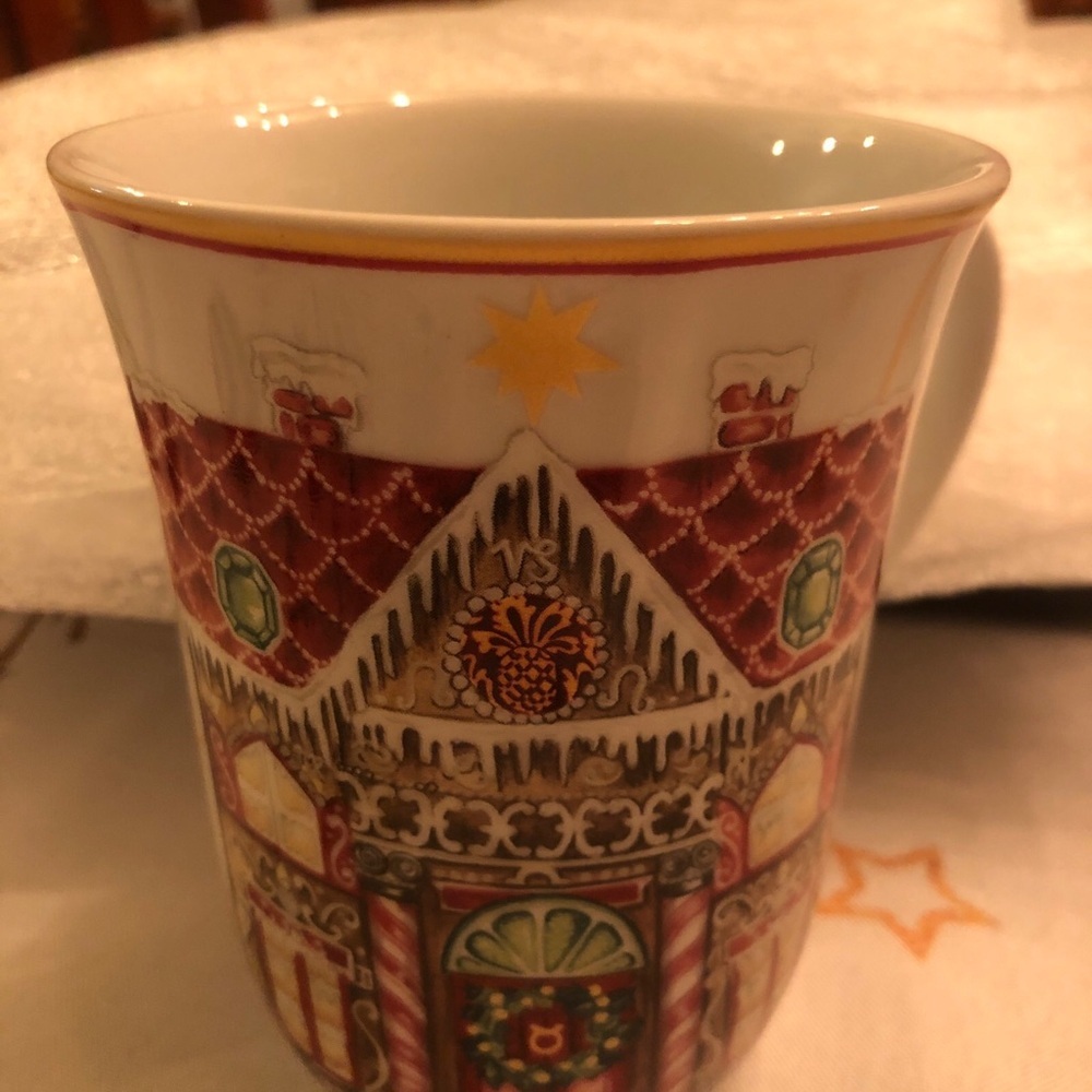 Williams Sonoma Twas the Night Before Christmas Gingerbread House Mug